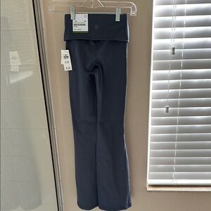 NWT Women’s Gilly Hicks Active Recharge Leggings XXS Short